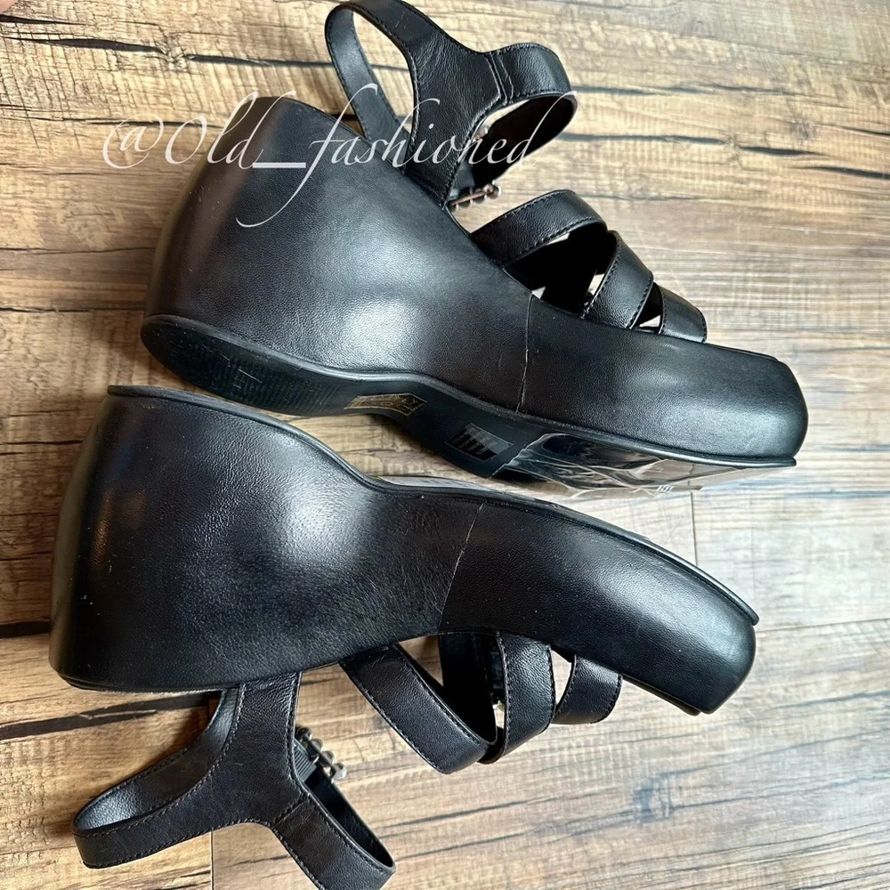 Price Firm - FREE PEOPLE Leather Platform Sandals